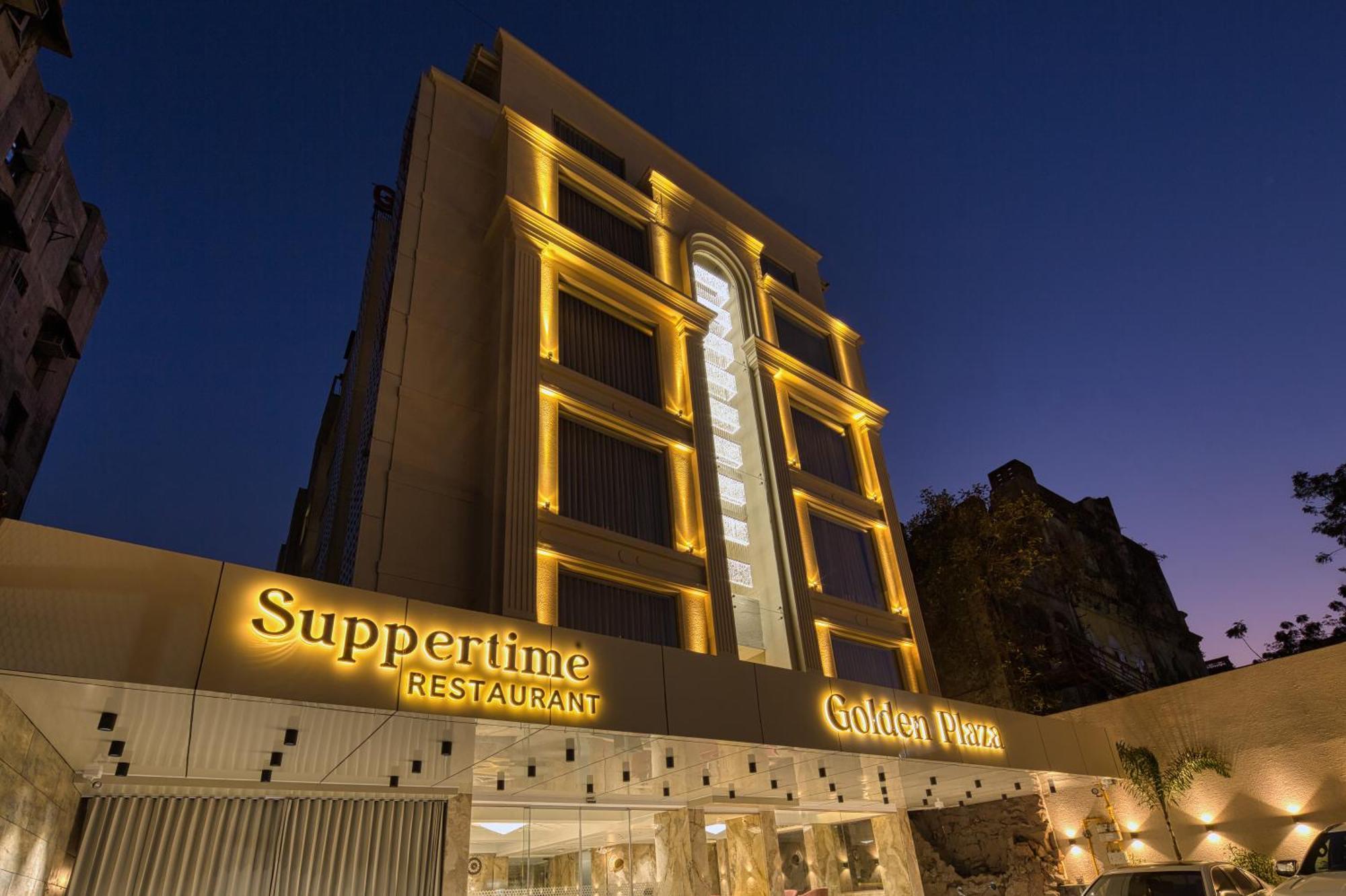 Golden Plaza Hotel Ahmedabad Exterior photo